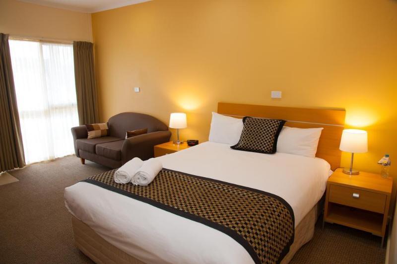 Quality Inn スワン・ヒル エクステリア 写真