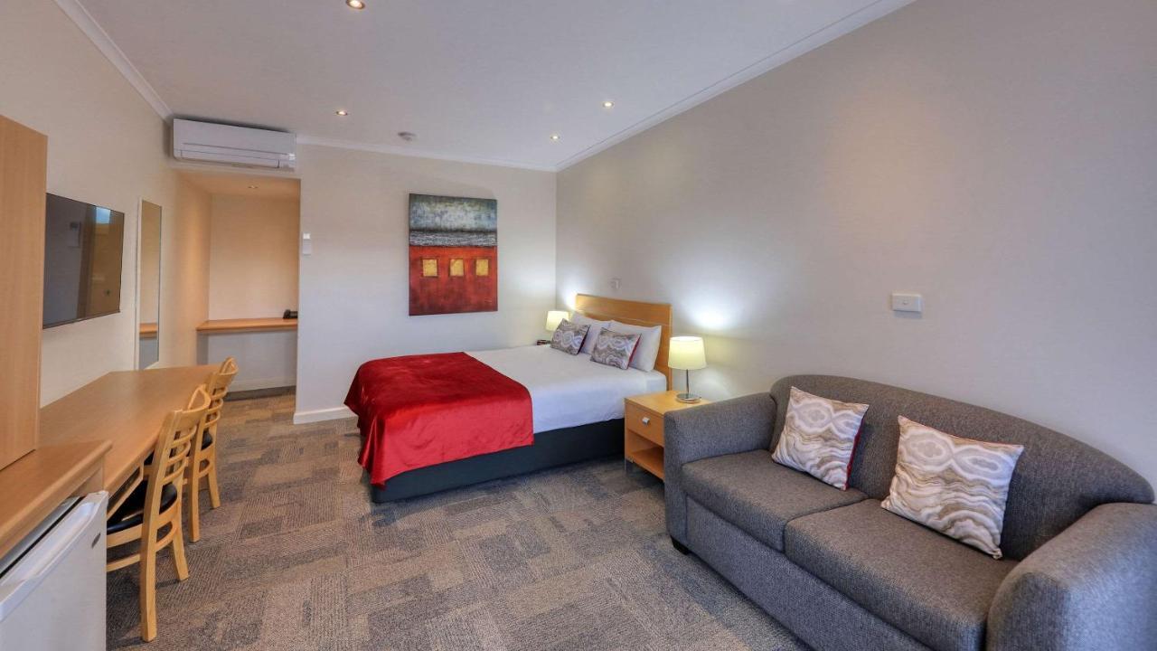 Quality Inn スワン・ヒル エクステリア 写真